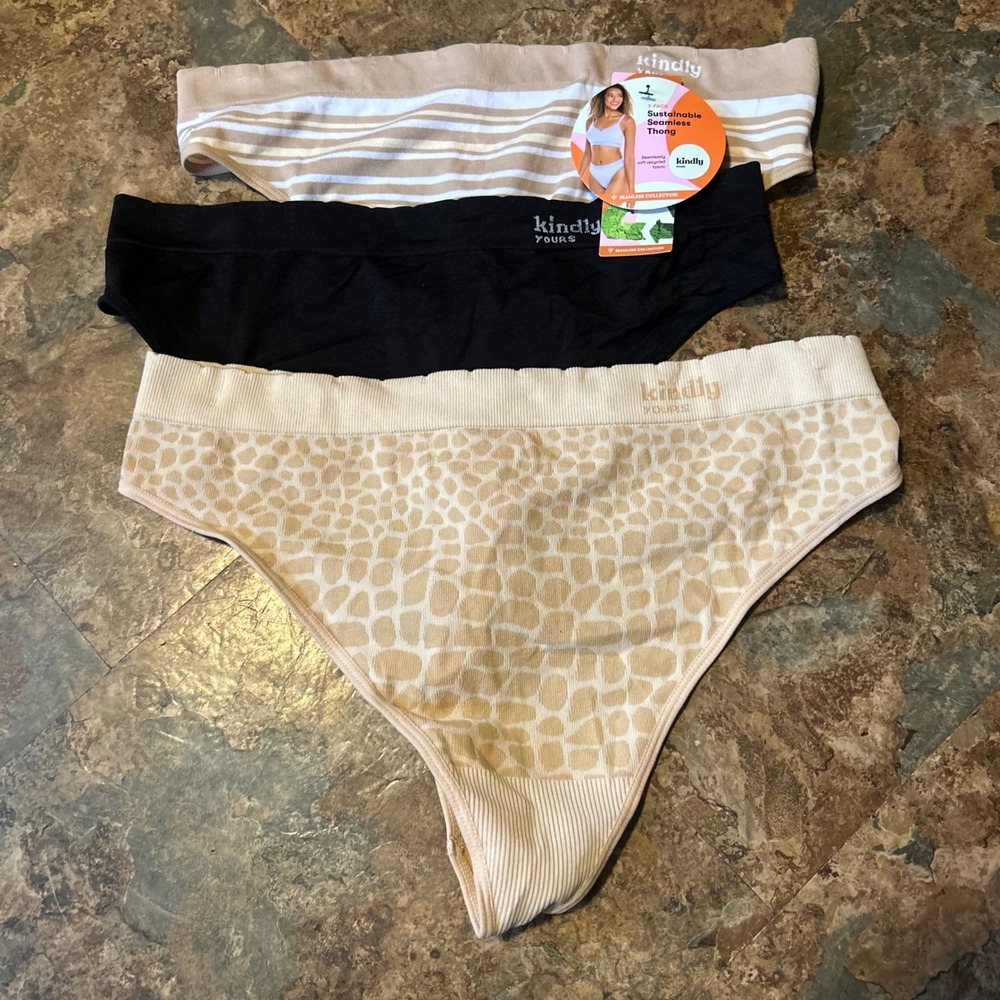 Kindly Yours Seamless Thong Panties Womens Size XXL (20) Thongs Underwear Panty